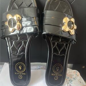 Black and Gold Women's Slide Sandals